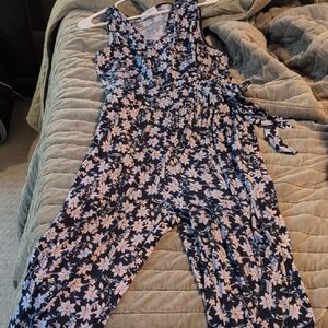 Kaileigh Navy Floral Sleeveless Romper